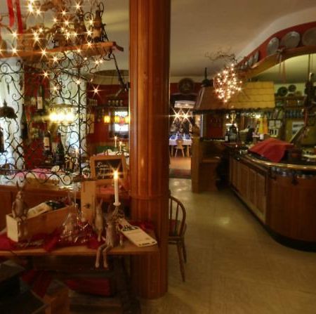 Hotel-Restaurant Drei Hasen Michelstadt Exteriér fotografie